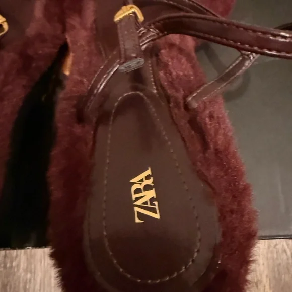 Zara Faux Fur Burgundy Women’s Heeled Sandals EU 39 US 8.5/9 - Picture 5 of 7